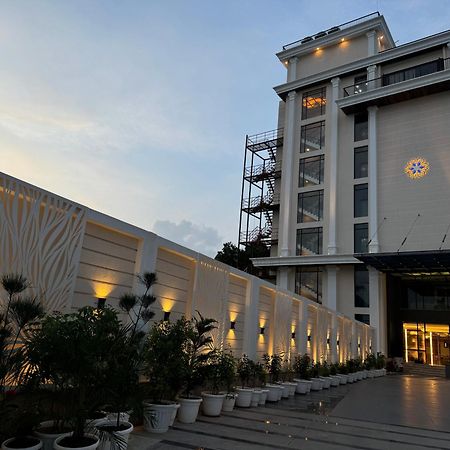 The Mudra Hotel Varanasi Ngoại thất bức ảnh