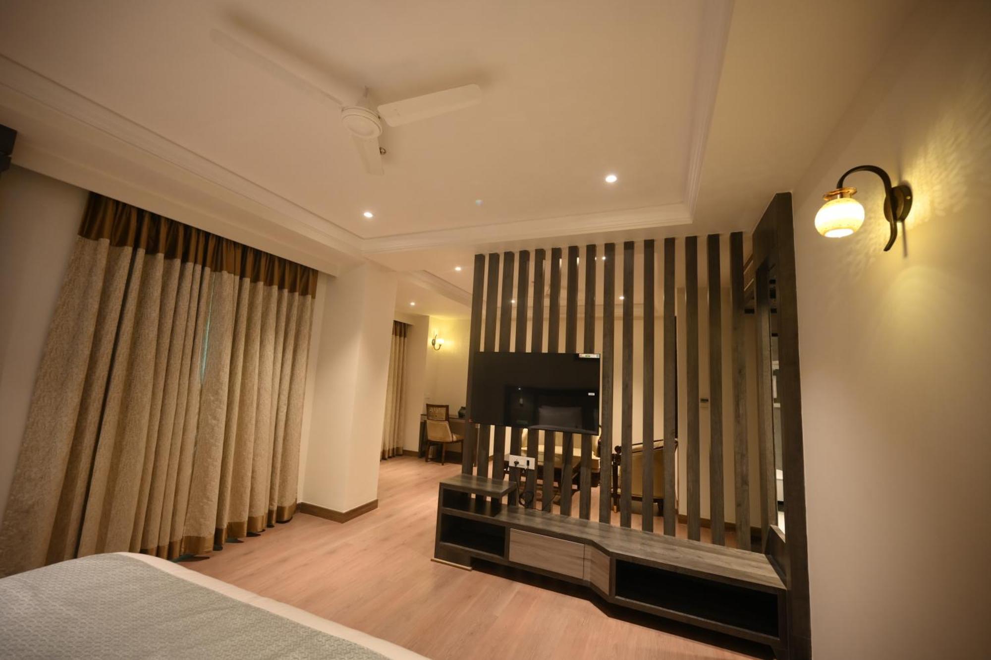The Mudra Hotel Varanasi Ngoại thất bức ảnh