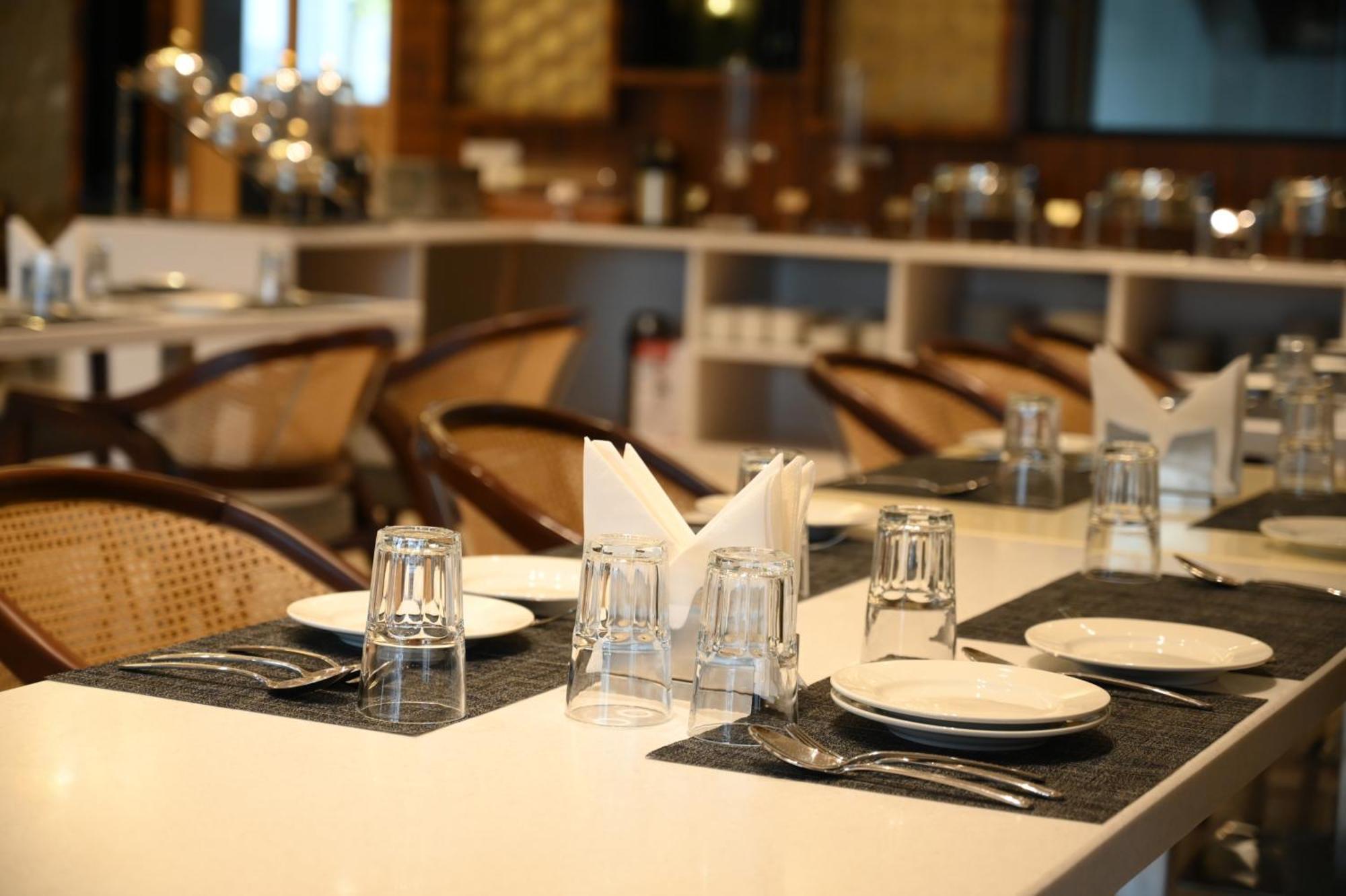 The Mudra Hotel Varanasi Ngoại thất bức ảnh